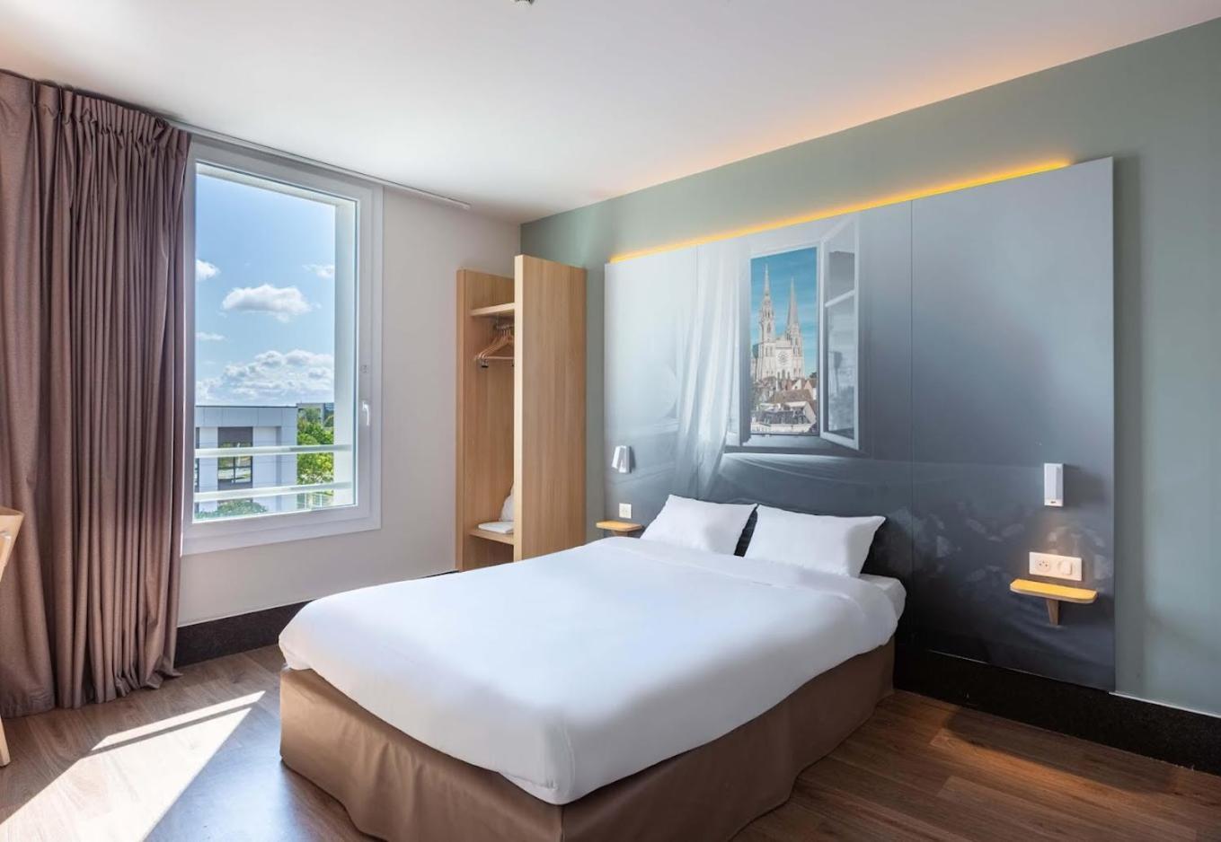 B&B Hotel Chartres Oceane Εξωτερικό φωτογραφία