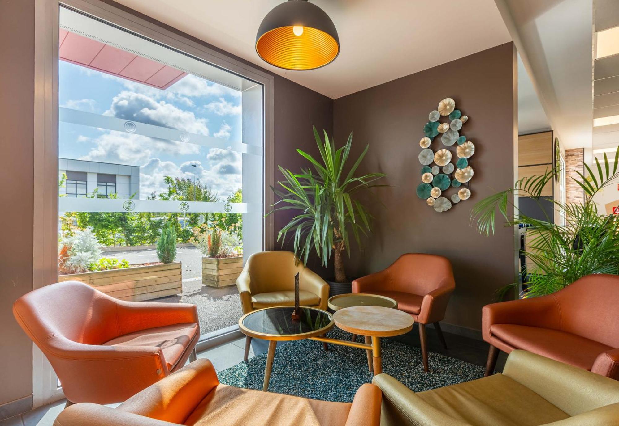 B&B Hotel Chartres Oceane Εξωτερικό φωτογραφία
