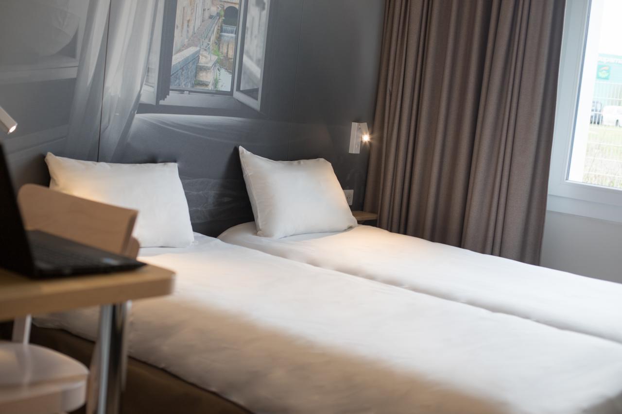 B&B Hotel Chartres Oceane Εξωτερικό φωτογραφία